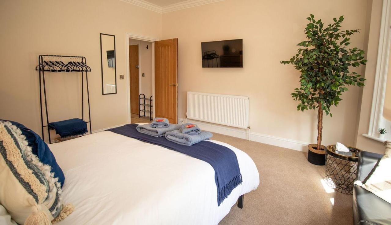 Treetop View Cosy Getaway In Eastbourne, Free Parking, Short And Long Stays, Chambre photo